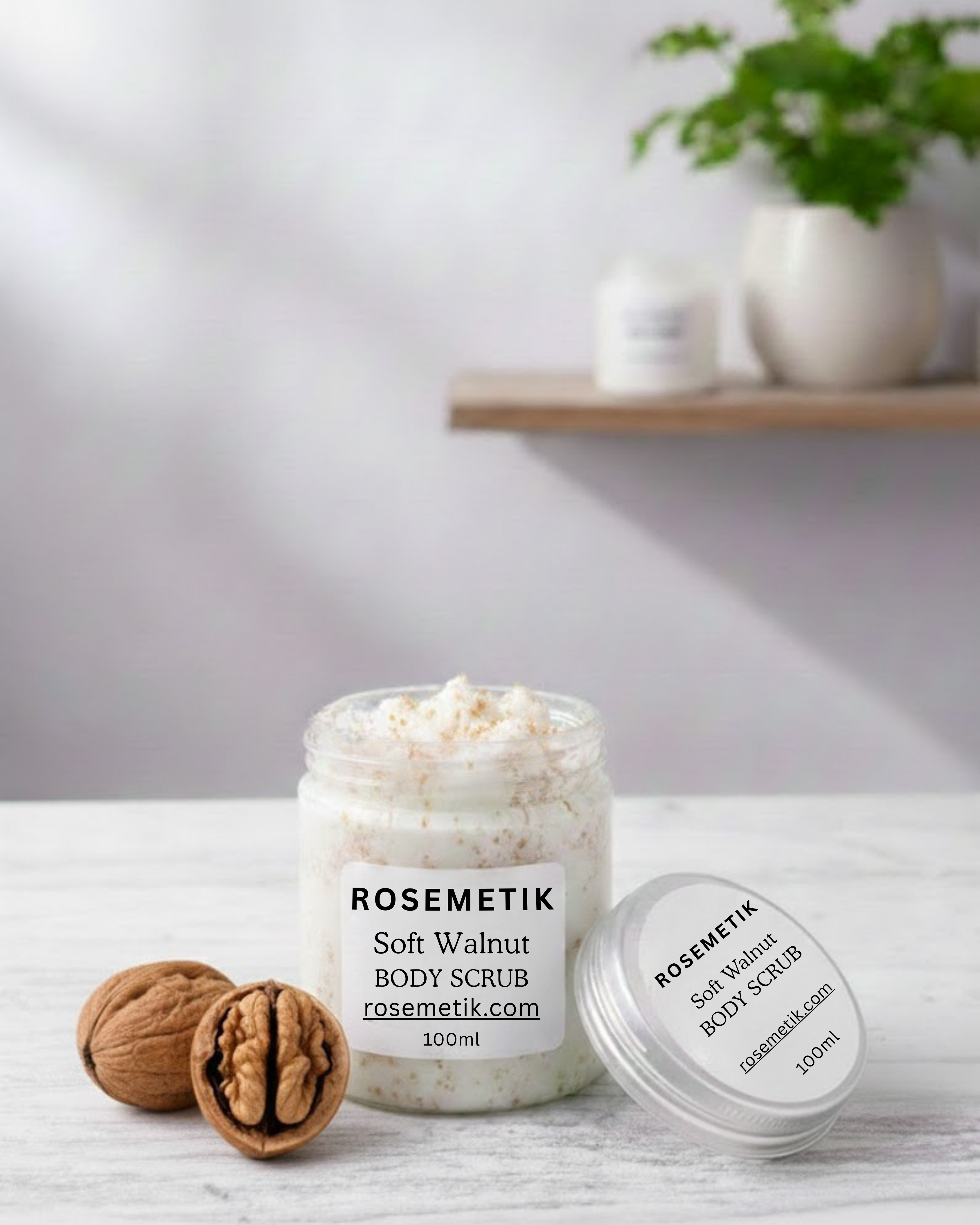 Soft Walnut BODY FOAMING SCRUB